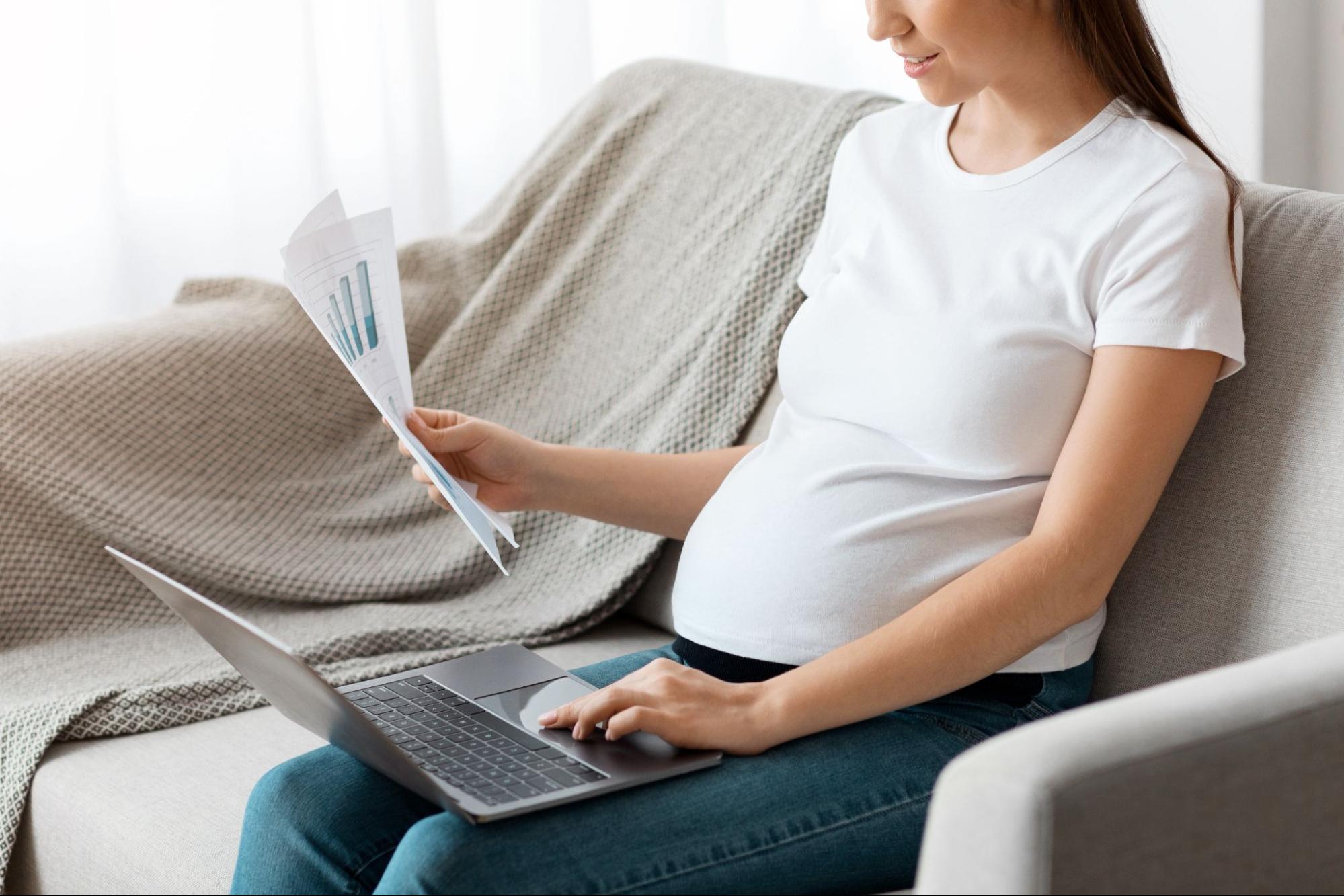 сколько длится декретный отпуск в россии