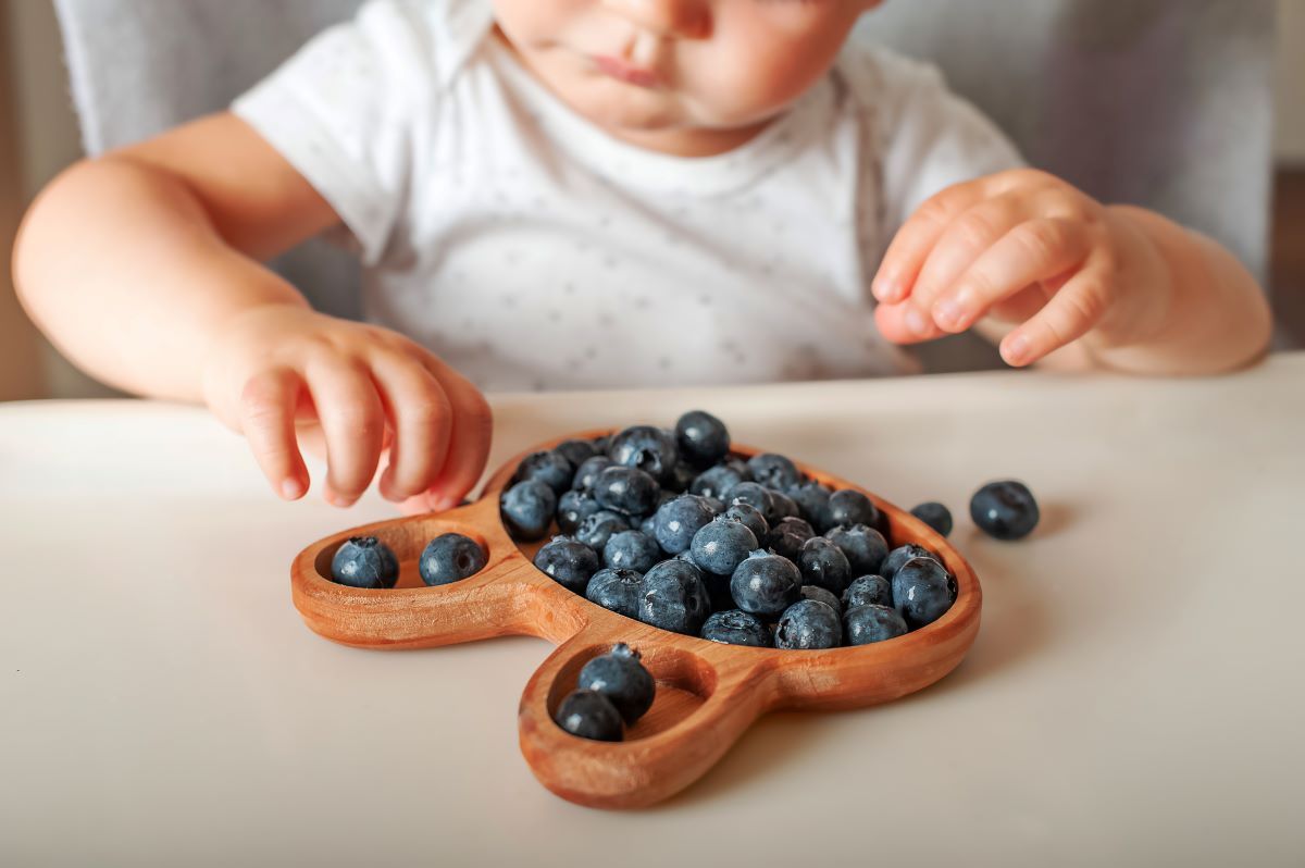 7 продуктов, которые нежелательно давать детям до года – читайте на Nutriclub