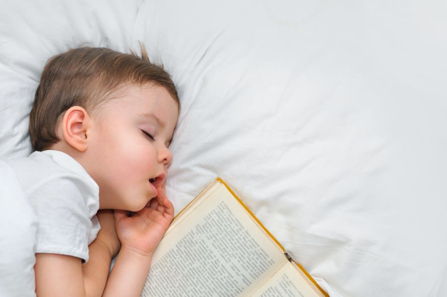 Читаем детям на ночь. Подборка книг и советы