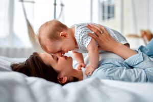 Питание кормящей мамы: что можно и нельзя включать в рацион при ГВ?